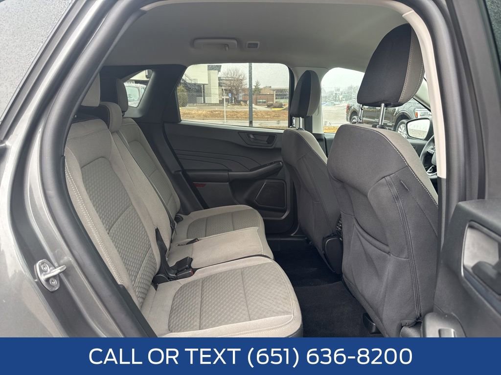 Certified 2022 Ford Escape SE w/ Cold Weather Package image 33