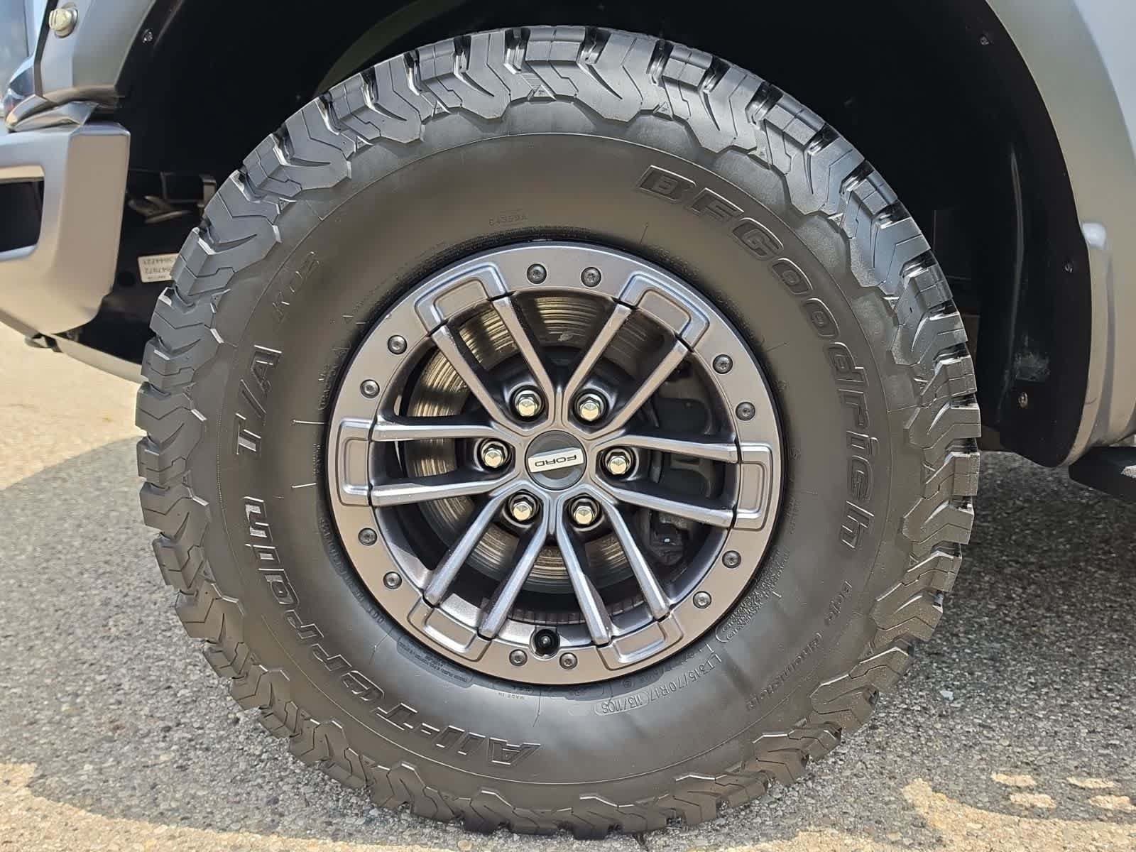 Certified 2019 Ford F150 Raptor w/ Equipment Group 802A Luxury AWD/4WD image 14