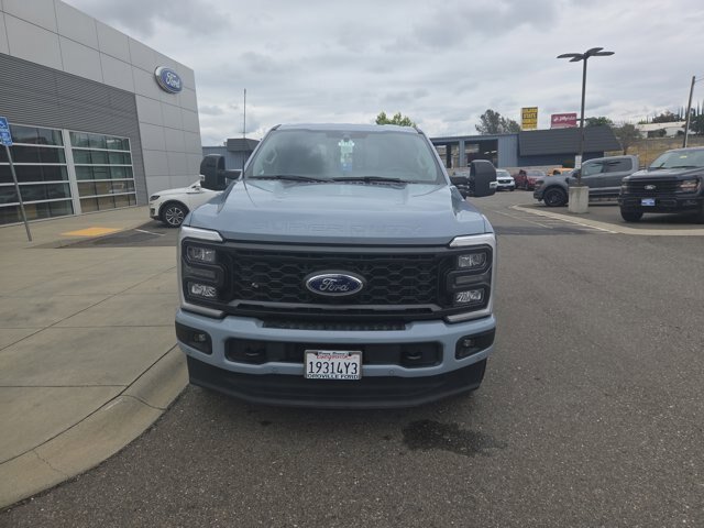 Certified 2024 Ford F250 Lariat w/ Lariat Ultimate Package AWD/4WD image 8