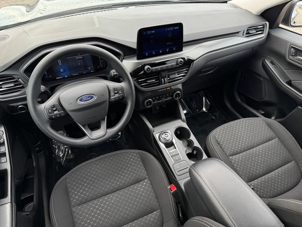 Certified 2025 Ford Escape Active AWD/4WD image 14