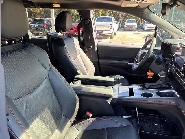 Used 2024 Toyota Sienna XSE image 28
