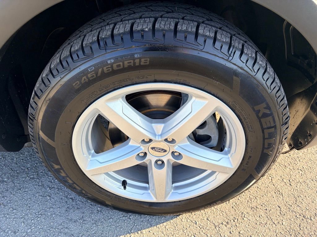 Certified 2019 Ford Explorer FWD image 28