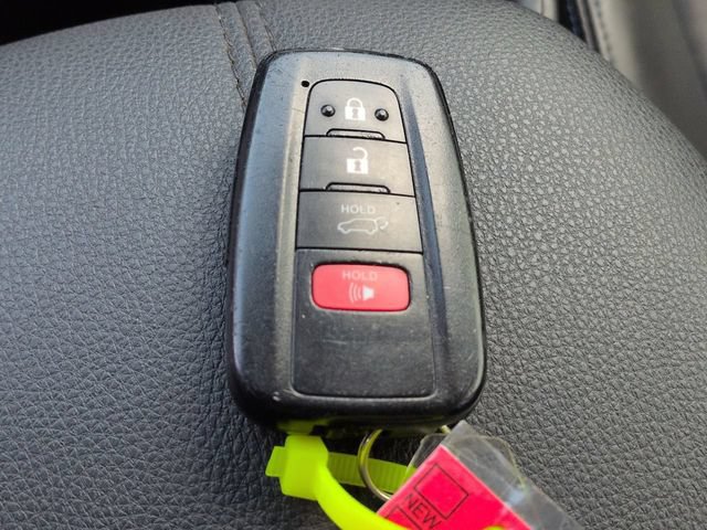 Used 2020 Toyota RAV4 XSE w/ XSE Grade Weather Package AWD/4WD image 38