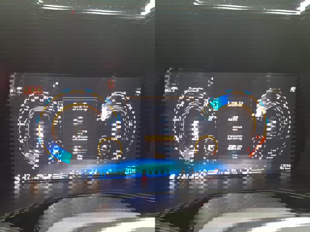 Used 2025 Chevrolet Colorado Z71 w/ Technology Package image 23