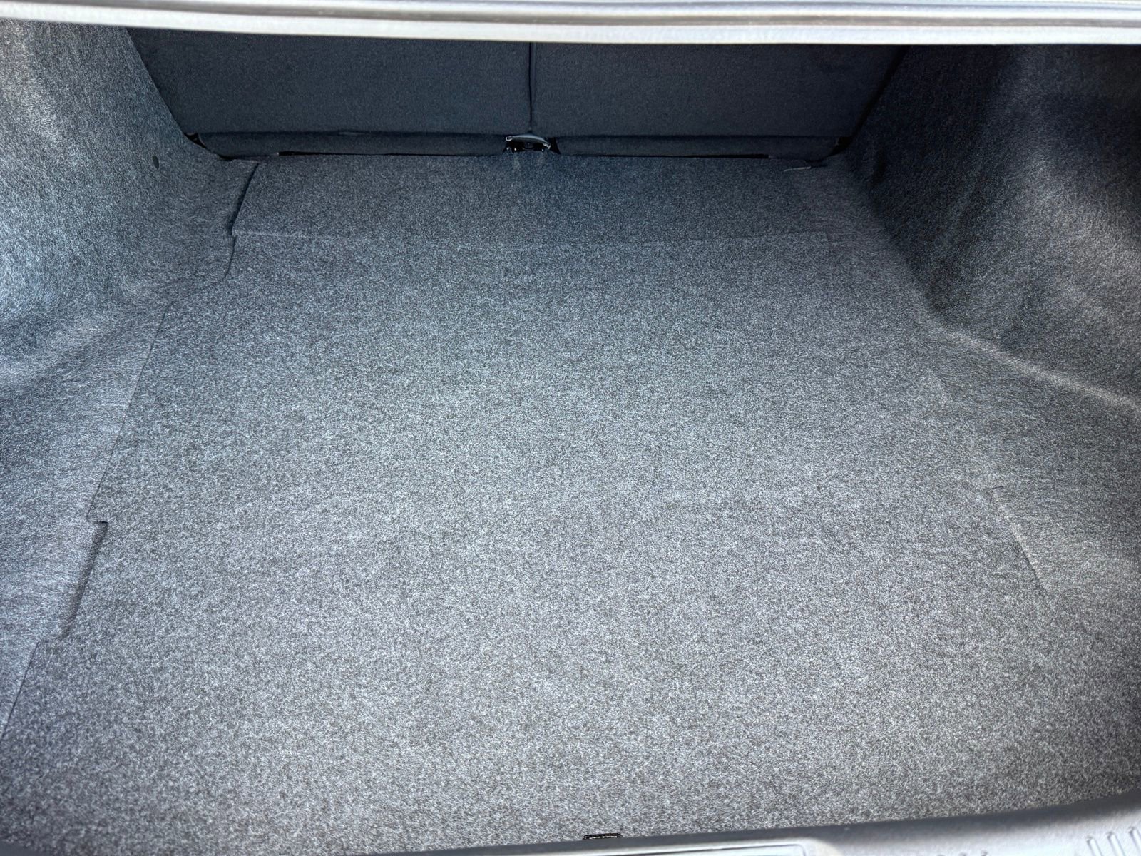 Certified 2025 Ford Mustang Premium image 18