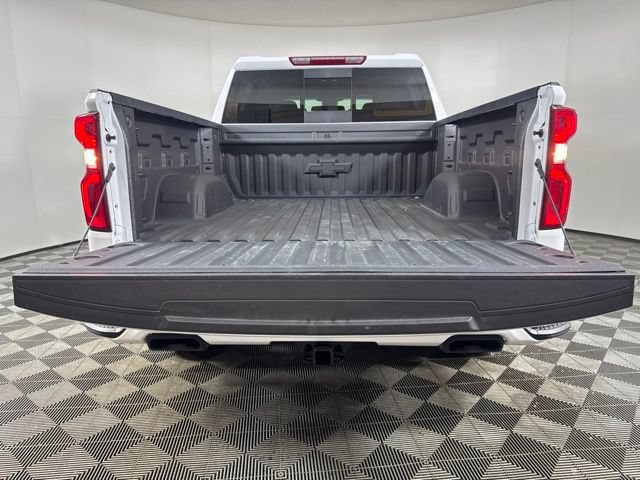 Used 2025 Chevrolet Silverado 1500 RST w/ Redline Edition AWD/4WD image 20