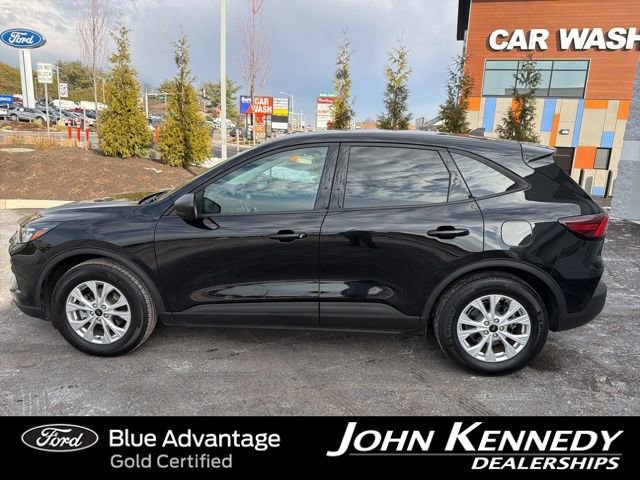 Certified 2025 Ford Escape Active w/ Cold Weather Package image 3