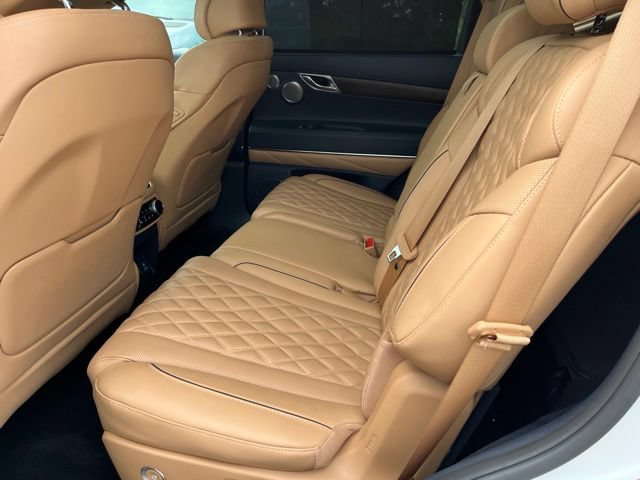 Used 2023 Genesis GV80 3.5T AWD/4WD image 13