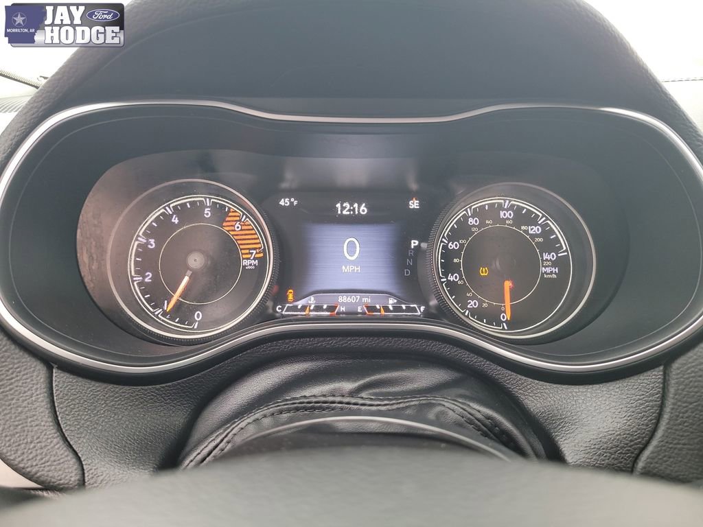 Used 2019 Jeep Cherokee Limited w/ Trailer Tow Group image 20