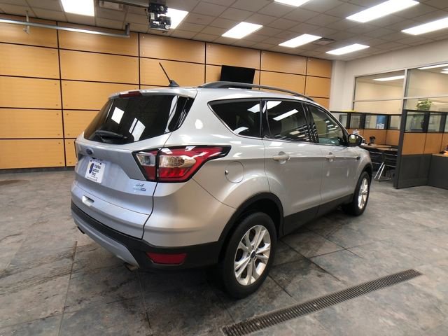Certified 2018 Ford Escape SE w/ SE Sync 3 Package image 7