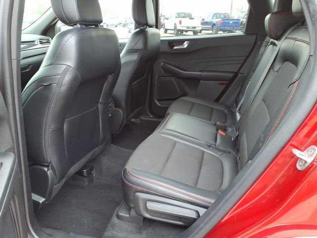 Certified 2024 Ford Escape ST-Line w/ Tech Pack #1 AWD/4WD image 10