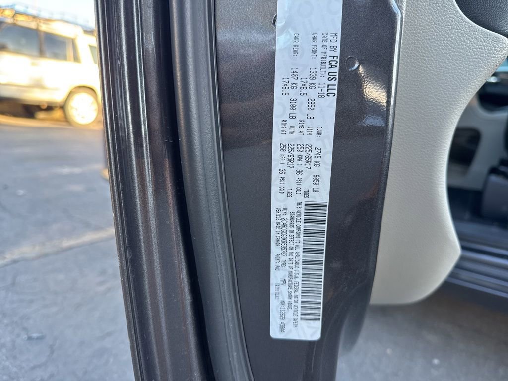 Used 2019 Dodge Grand Caravan SXT image 13