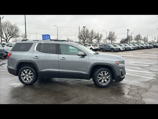 Used 2020 GMC Acadia SLT w/ Trailering Package AWD/4WD image 3