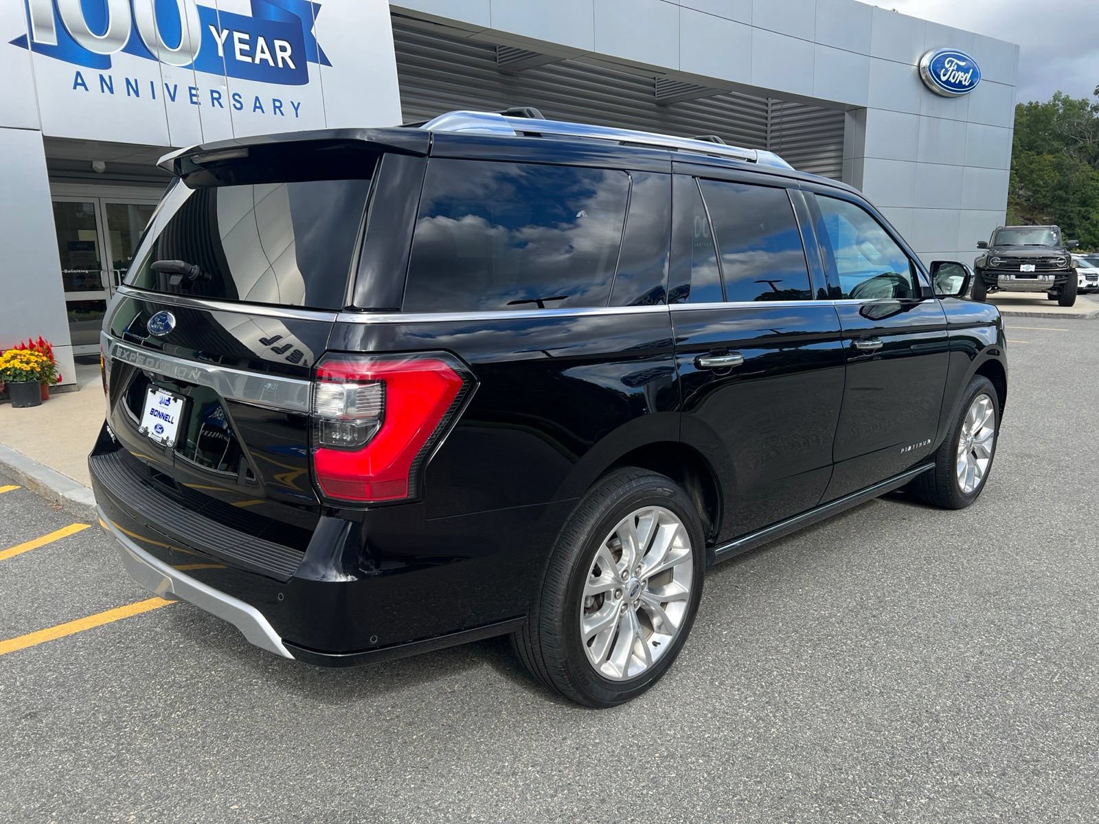 Certified 2019 Ford Expedition Platinum AWD/4WD image 7