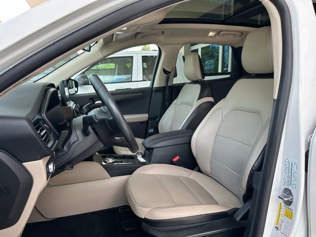 Certified 2020 Ford Escape Titanium w/ Titanium Premium Package 2.0 FWD image 13