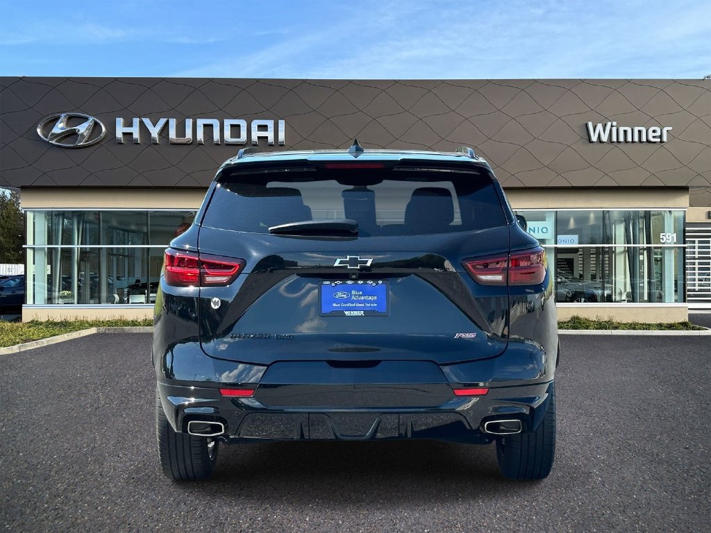Used 2023 Chevrolet Blazer RS w/ Enhanced Convenience Package AWD/4WD image 3