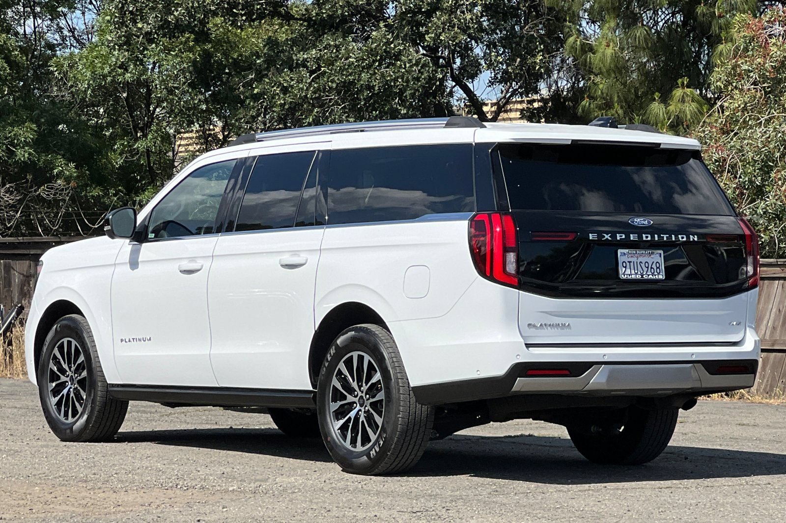 Certified 2025 Ford Expedition Max Platinum AWD/4WD image 6