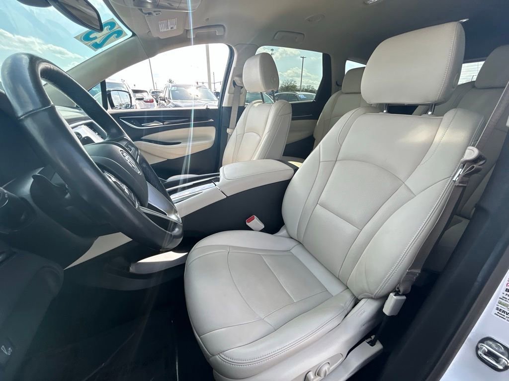 Used 2023 Buick Enclave Essence w/ Trailering Package, 5000 lbs. FWD image 15