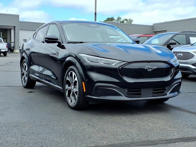 Certified 2023 Ford Mustang Mach-E Premium AWD/4WD image 3