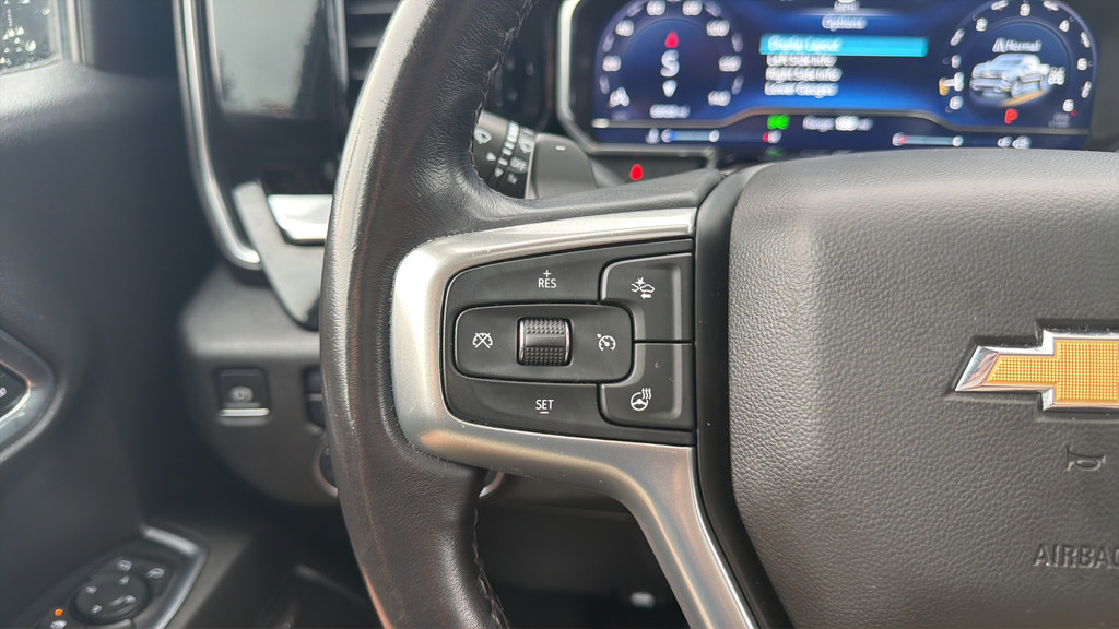 Used 2022 Chevrolet Silverado 1500 LTZ w/ LTZ Premium Package AWD/4WD image 23