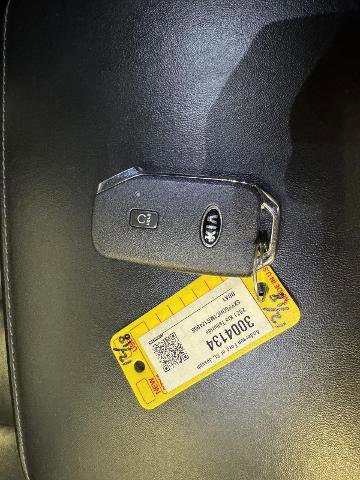 Used 2021 Kia Telluride S image 28