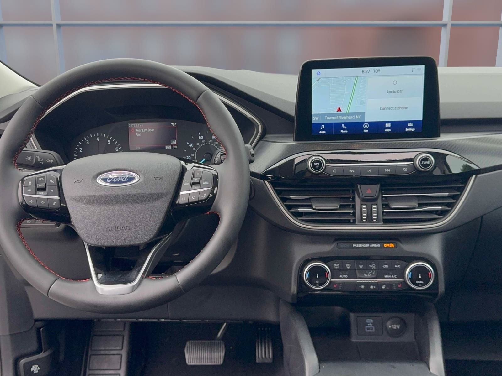 Certified 2022 Ford Escape SEL w/ SEL Stealth AWD Package image 11