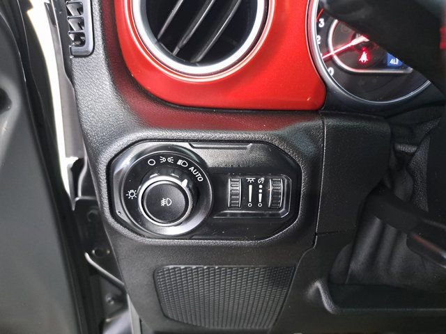 Used 2021 Jeep Wrangler Unlimited Rubicon AWD/4WD image 21