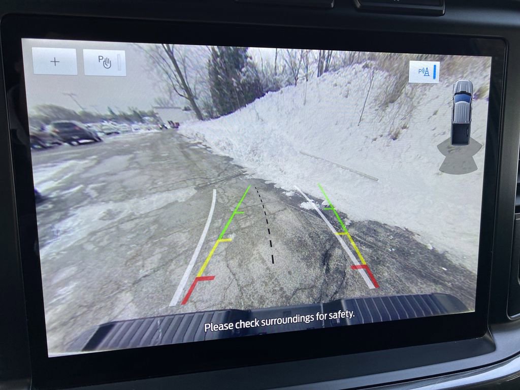 Certified 2022 Ford F150 XLT w/ Equipment Group 302A High image 10