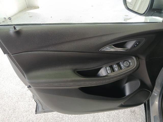 Used 2023 Buick Encore GX Preferred w/ Cold Weather Comfort Package image 12