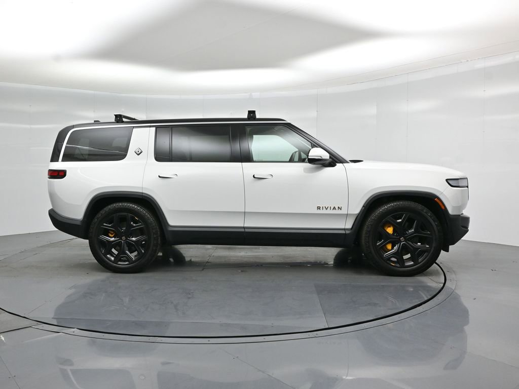 Used 2024 Rivian R1S Adventure AWD/4WD image 22