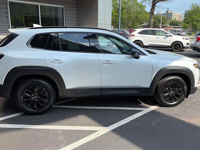 Used 2025 MAZDA CX-50 AWD 2.5 Hybrid w/ Premium Pkg image 4