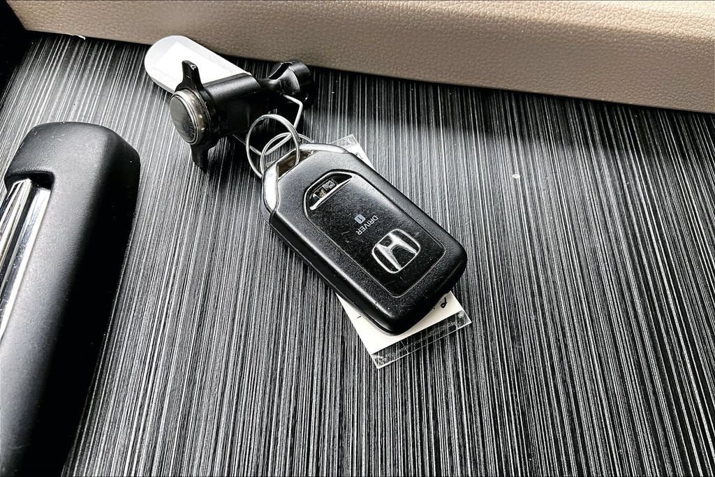 Used 2019 Honda Ridgeline RTL-E image 11