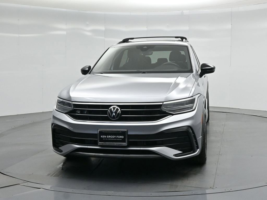 Used 2023 Volkswagen Tiguan SE R-Line FWD image 51