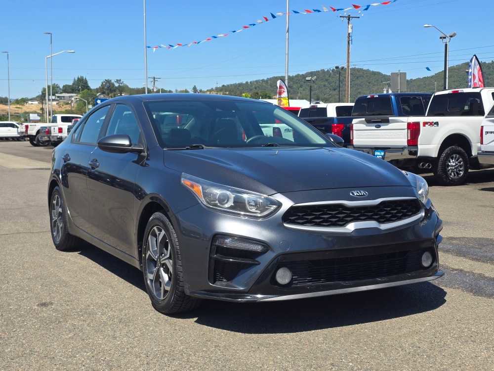 Used 2019 Kia Forte LXS FWD image 7