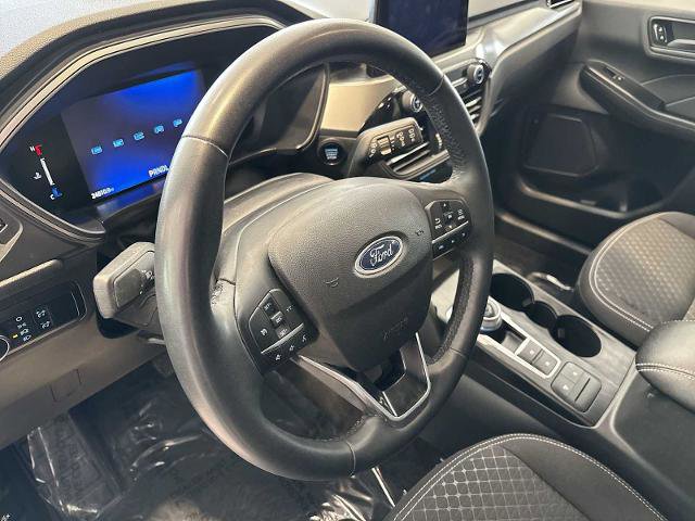 Certified 2024 Ford Escape Active FWD image 9