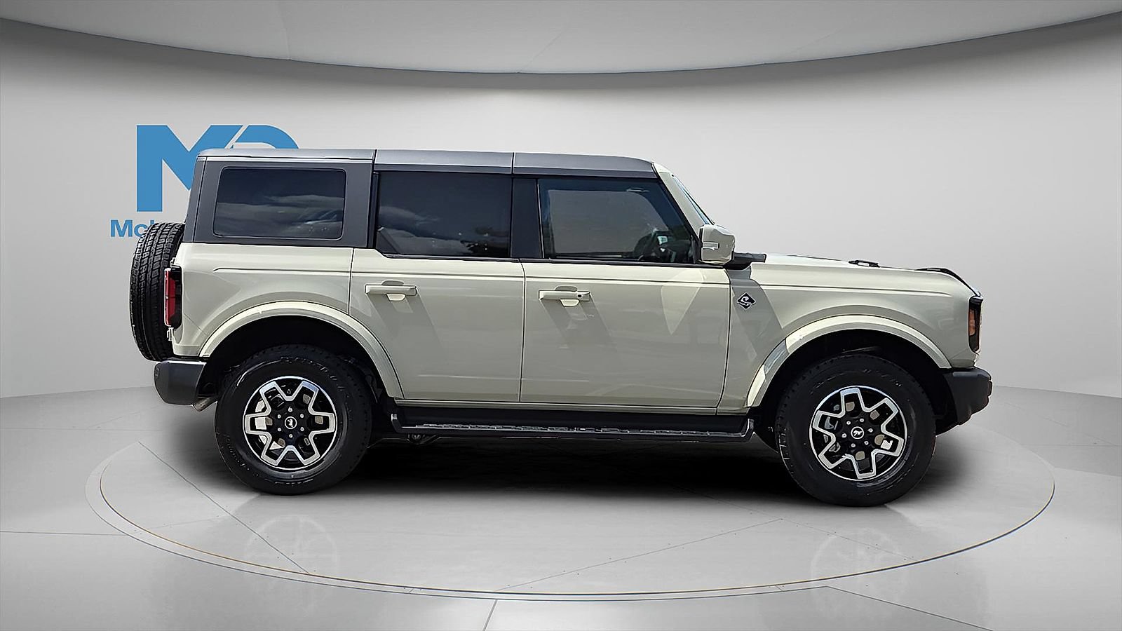 Certified 2025 Ford Bronco Outer Banks AWD/4WD image 6