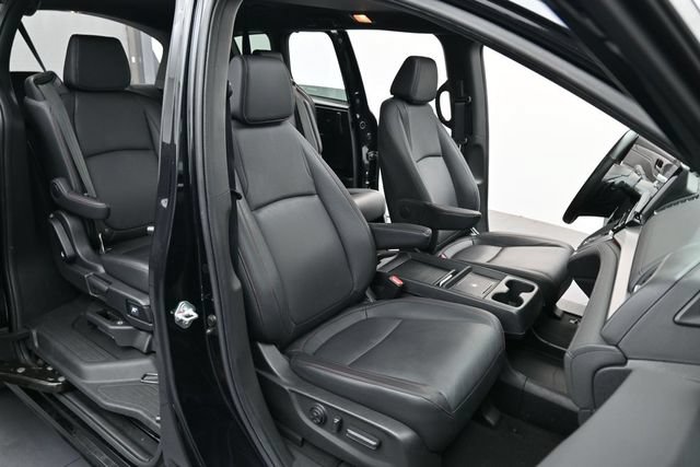 Used 2025 Honda Odyssey Sport-L image 30