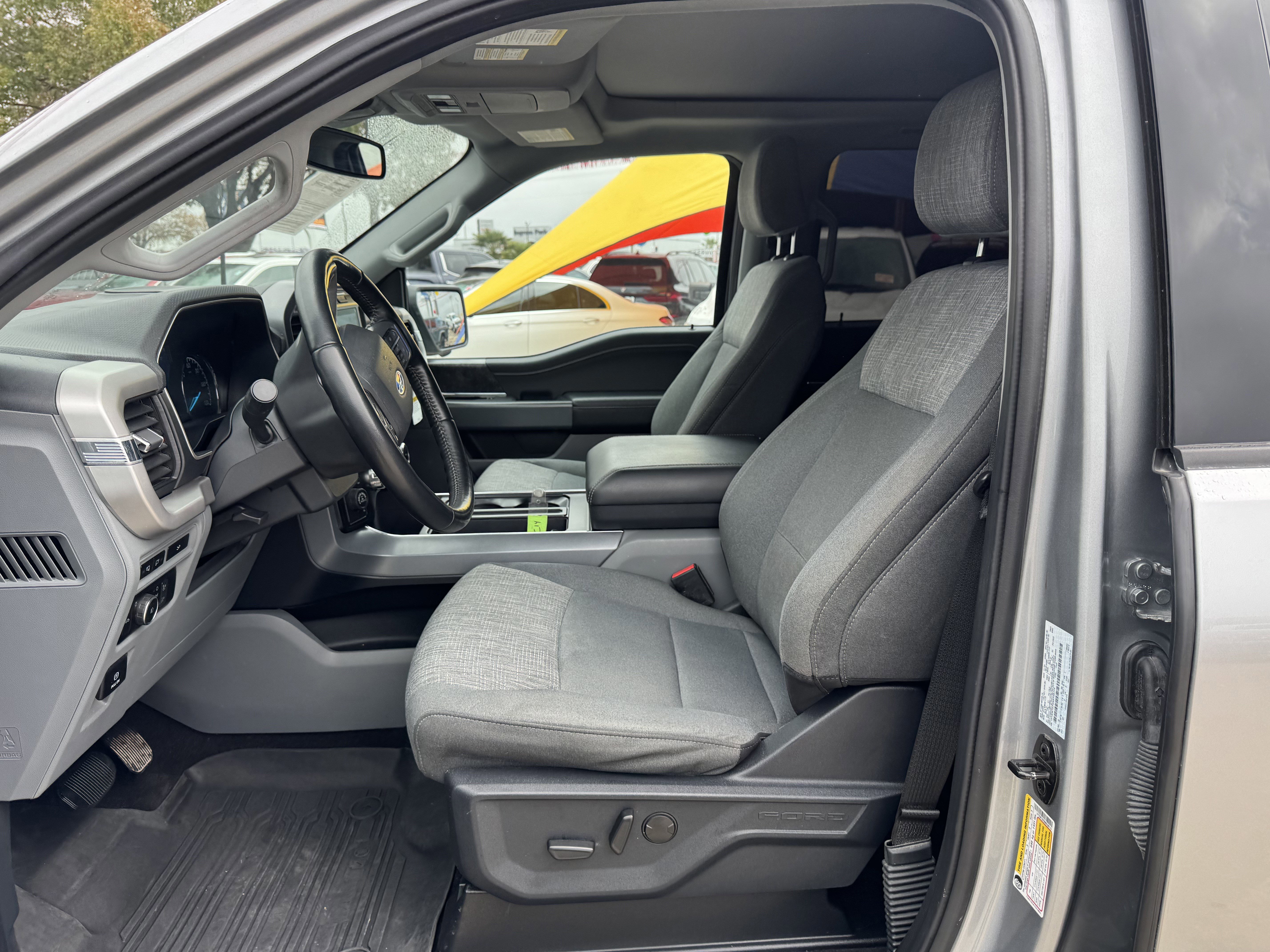 Certified 2022 Ford F150 XLT w/ Equipment Group 302A High image 15