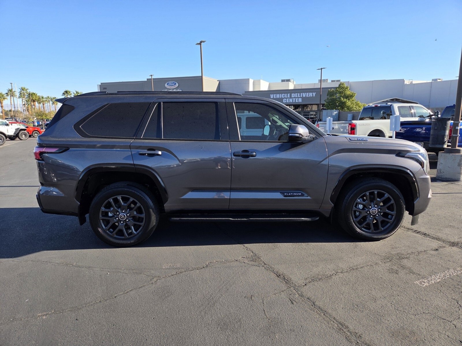 Used 2023 Toyota Sequoia Platinum image 6