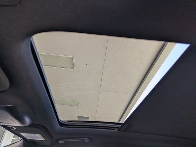 Certified 2024 Ford Edge ST-Line image 21