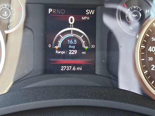 Used 2024 RAM 3500 Tradesman w/ Chrome Appearance Group image 10