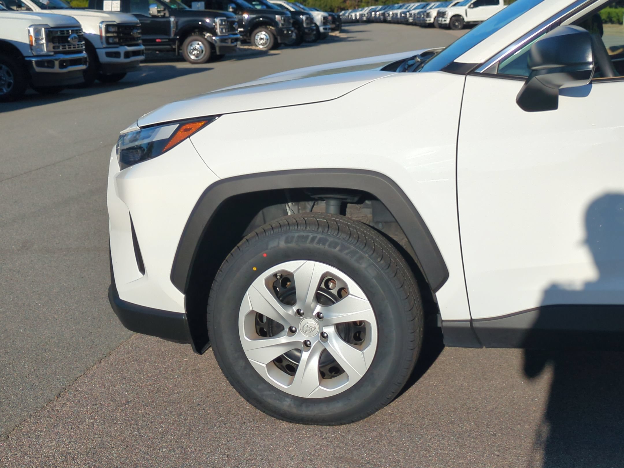 Used 2024 Toyota RAV4 LE FWD image 11