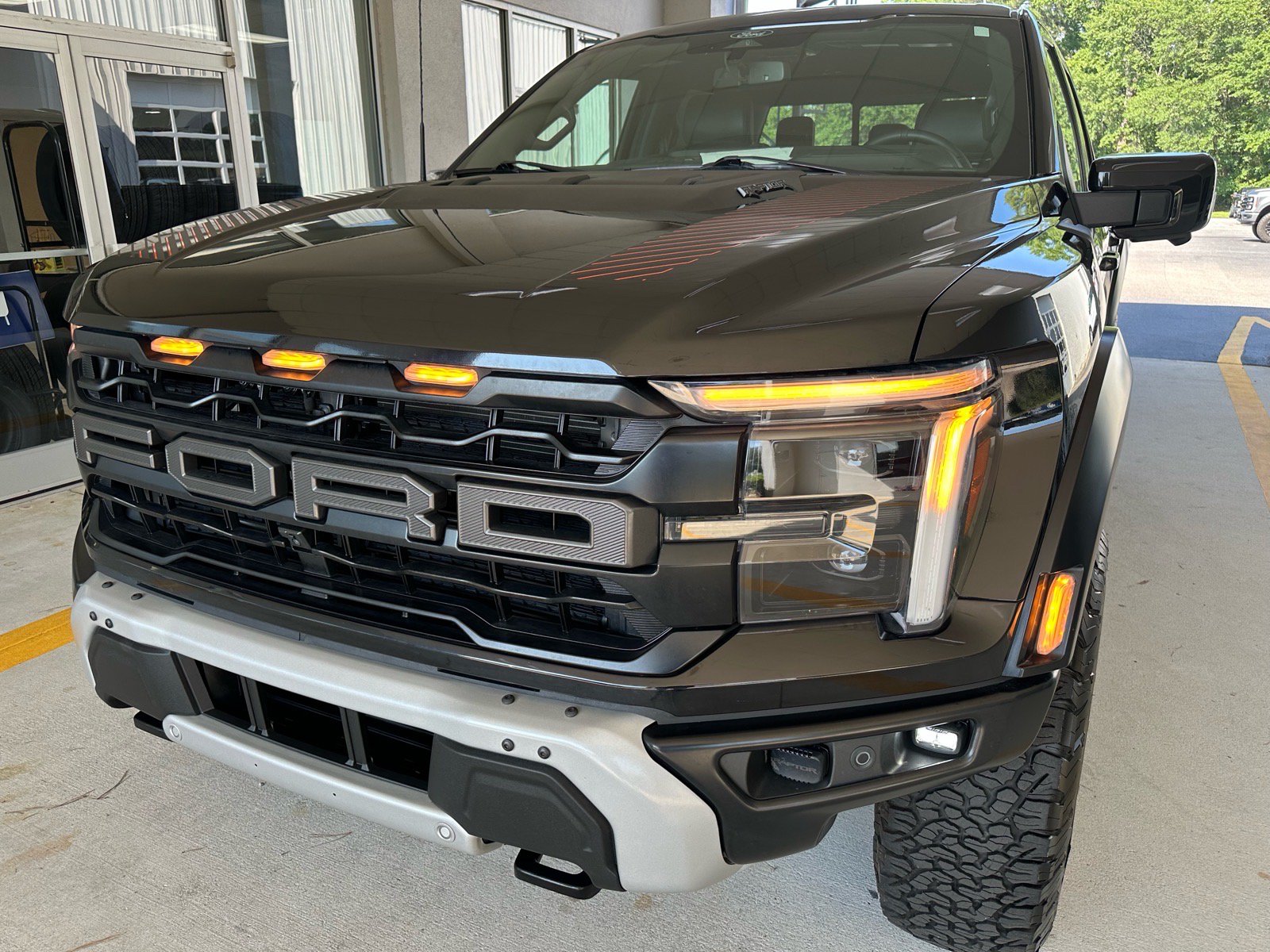 Certified 2025 Ford F150 Raptor AWD/4WD image 2