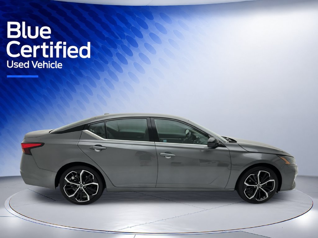 Used 2025 Nissan Altima 2.5 SR FWD image 6