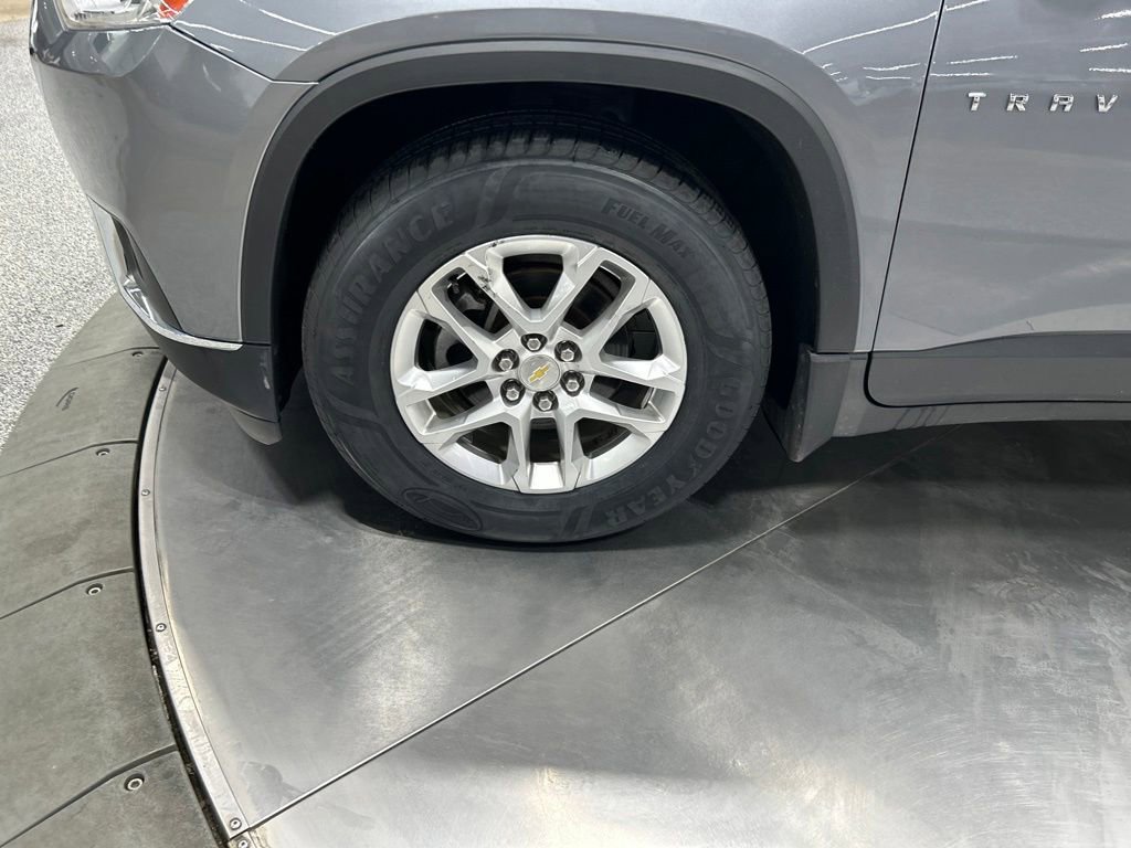 Used 2019 Chevrolet Traverse LT AWD/4WD image 34