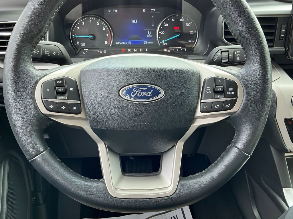 Certified 2024 Ford Explorer XLT w/ Equipment Group 202A RWD image 39