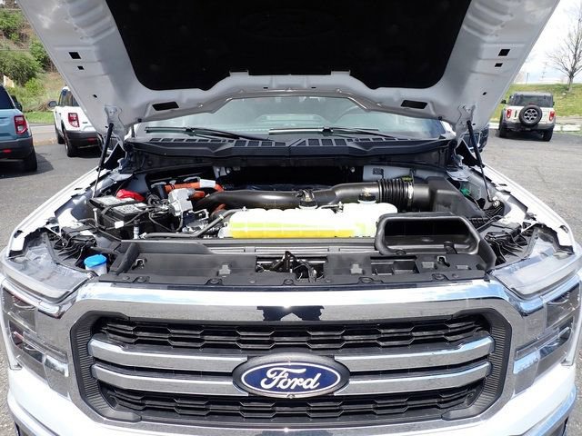 Certified 2025 Ford F150 Lariat w/ Equipment Group 501A Mid image 16