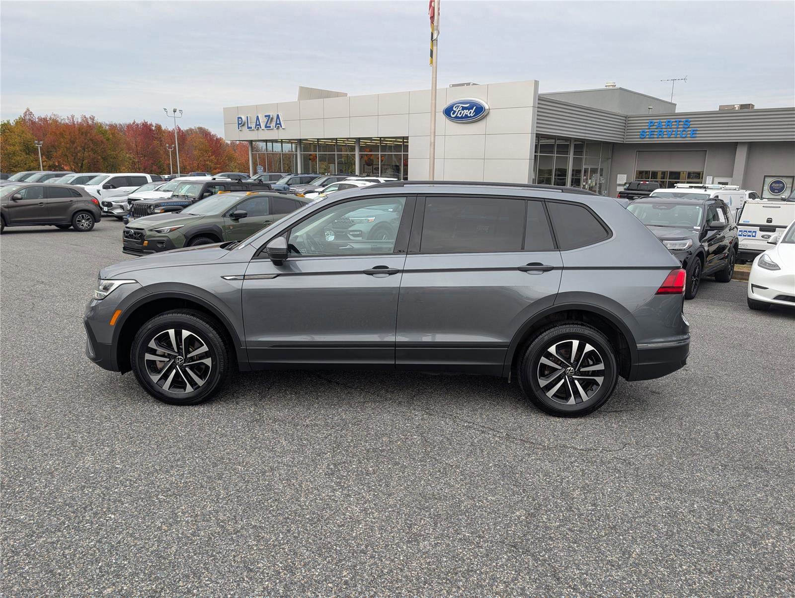 Used 2023 Volkswagen Tiguan S w/ Driver Assistance Package image 2