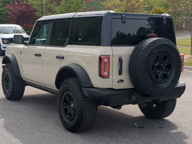 Certified 2025 Ford Bronco Badlands AWD/4WD image 6