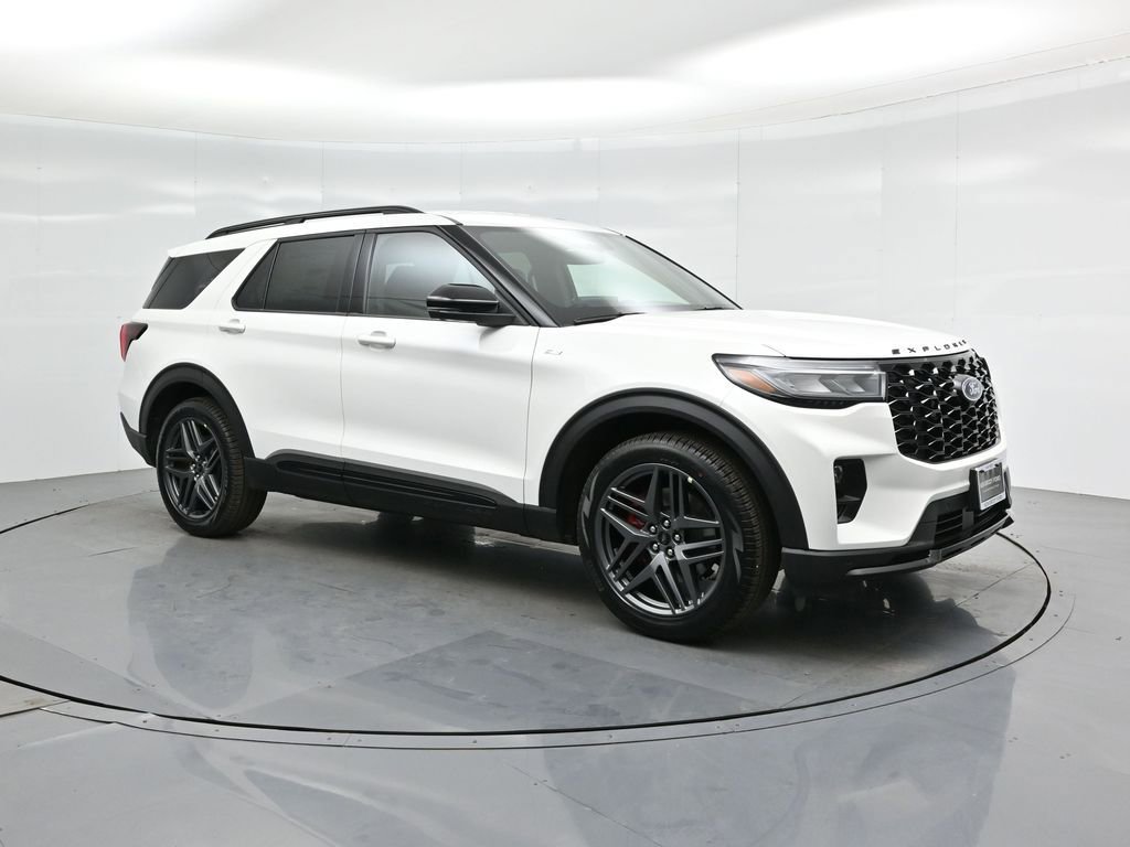 Certified 2025 Ford Explorer ST-Line w/ Premium Package image 26